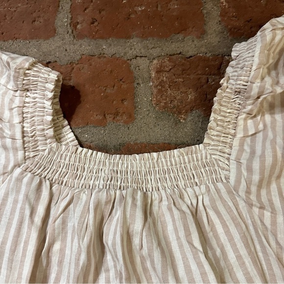 A New Day Medium cream & beige striped to with ruffle sleeves and square neck - Picture 8 of 9